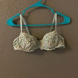 Old Navy Unlined Balconette Bra 36A